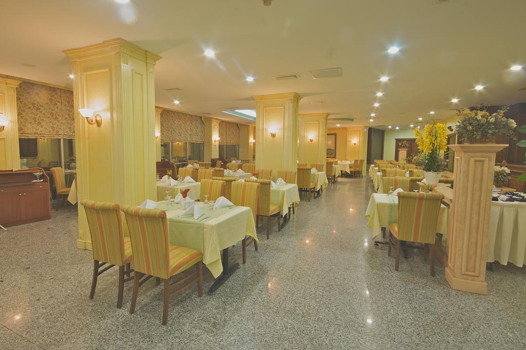 Grand Medya Hotel Istanbul Restaurant bilde